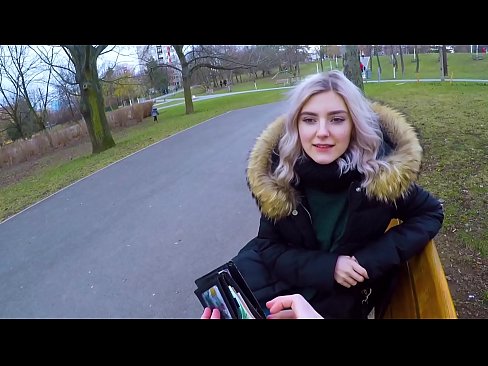 ❤️ Înghite sperma fierbinte a unui străin pentru bani - muie în parc de Eva Elfie ️❌ at us ❌️